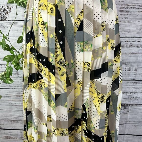 Calvin Klein Skirt size 14 Black Yellow Floral Polka Dots Pleated Knee Modest - Picture 8 of 15